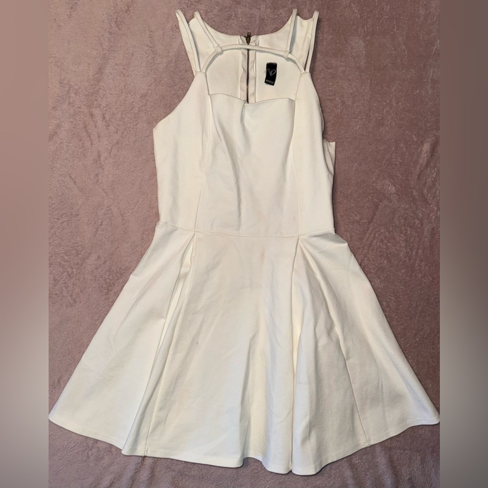 Windsor white dress